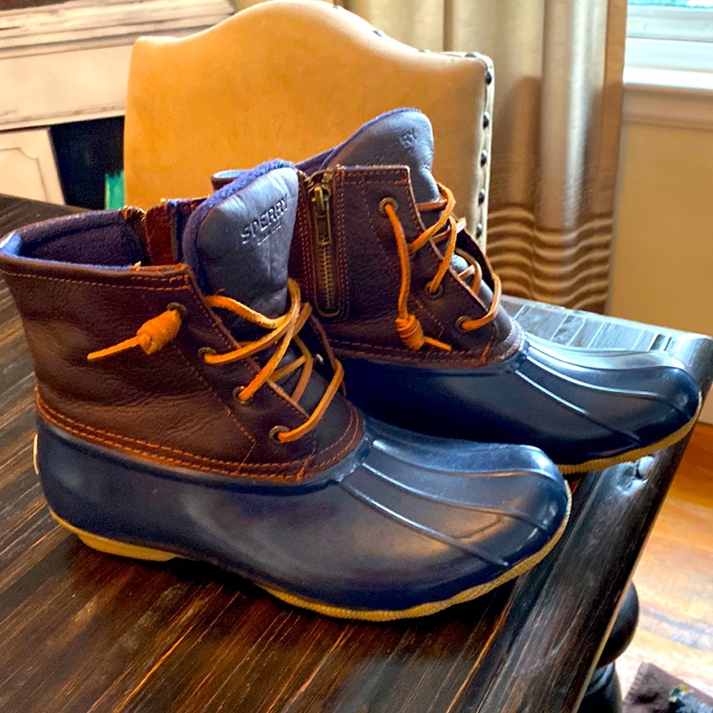 Navy womens Sperry waterproof boots